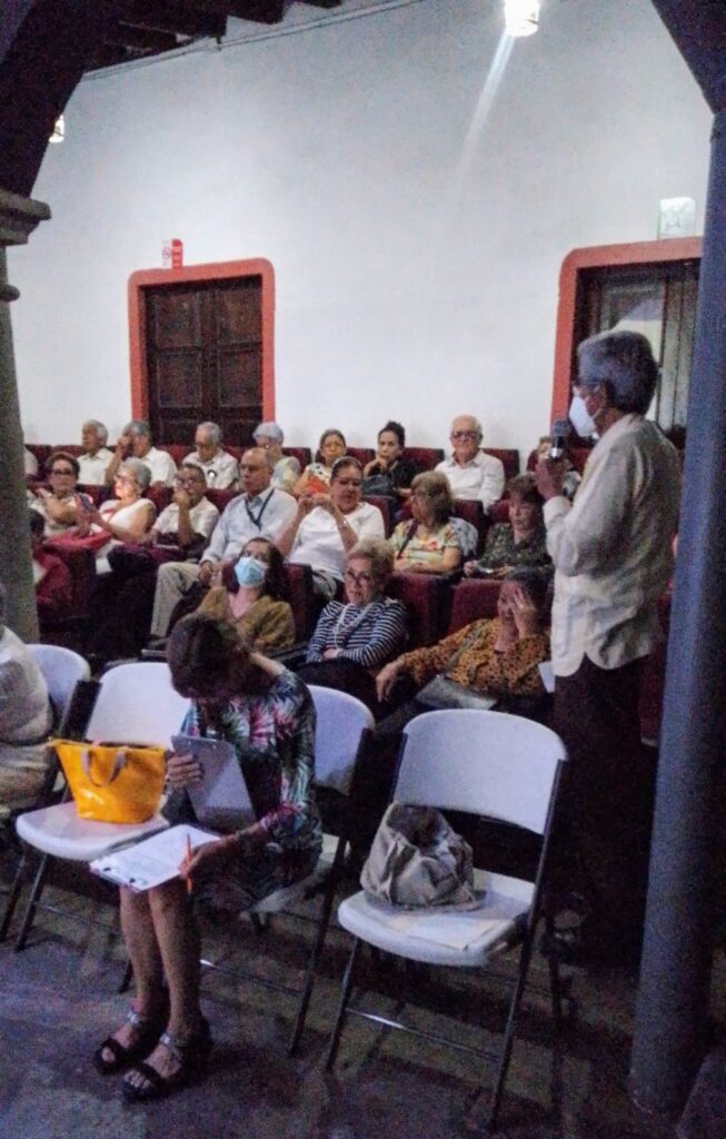 La participación activa de los delegados es un eslabón necesario para unir esfuerzos desde las distintas zonas del Estado. Agradecemos su interés y sus acertadas intervenciones en la pasada Asamblea Estatal llevada a cabo el 15 de marzo, en el Centro Recreativo de Xalapa.